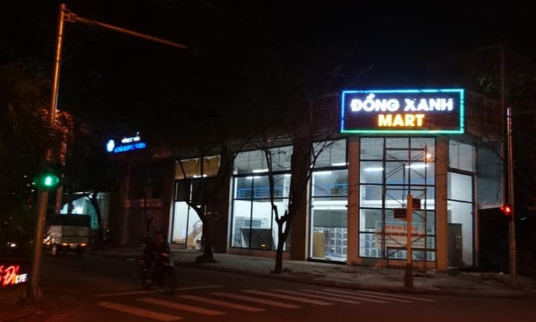 Bảng alu Đồng Xanh Mart, 39 Nguyễn Đình Tứ, Đà Nẵng