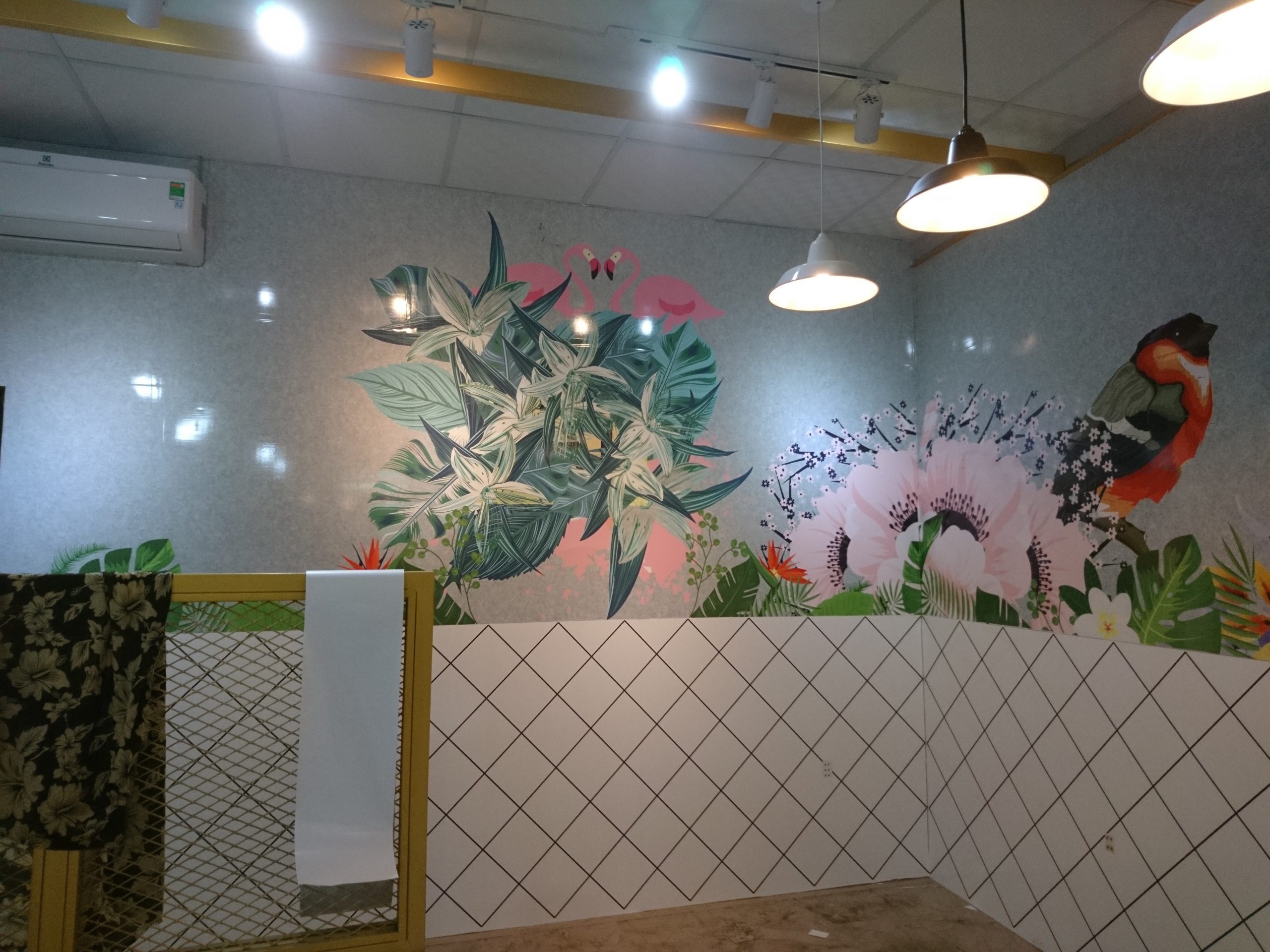 Đèn LED chiếu sáng bảng hiệu Coffee ROSATS, 473 Hai Bà Trưng, Hội An, Đà Nẵng